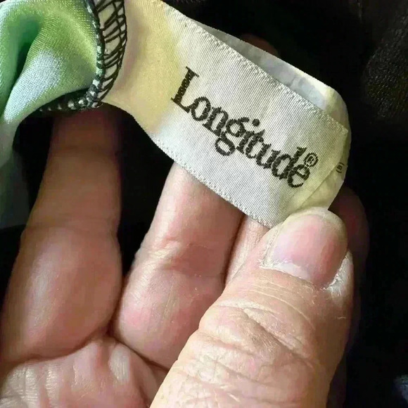 Longitude Swimsuit Size 8. Removable Halter. Built in cup bra - Picture 6 of 9